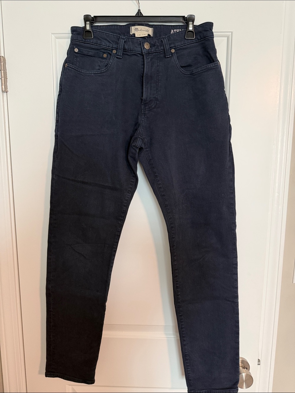 Madewell Men’s Dark Navy Athletic Slim Straight Jeans